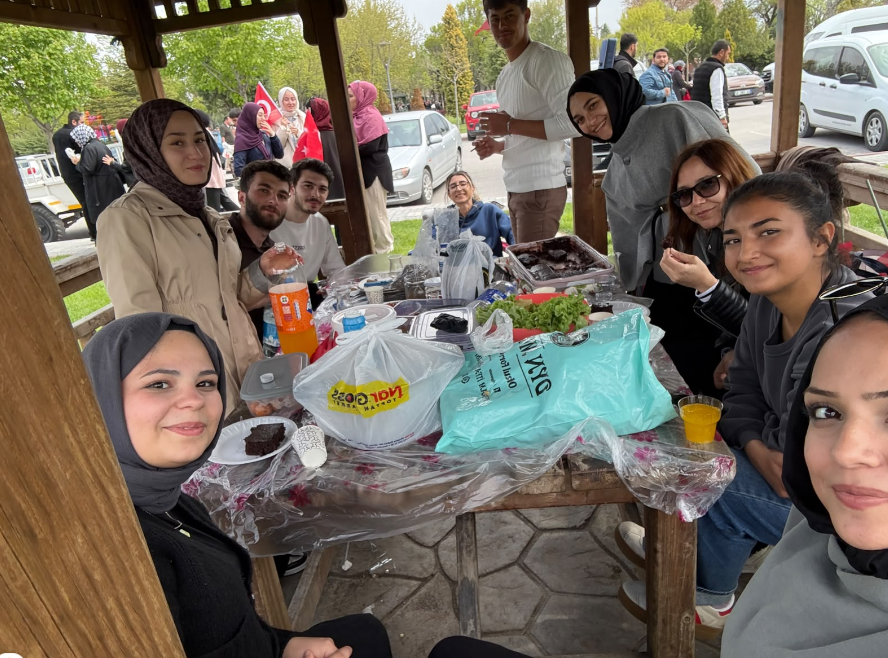 Yerel Faaliyet Fotoğrafı
